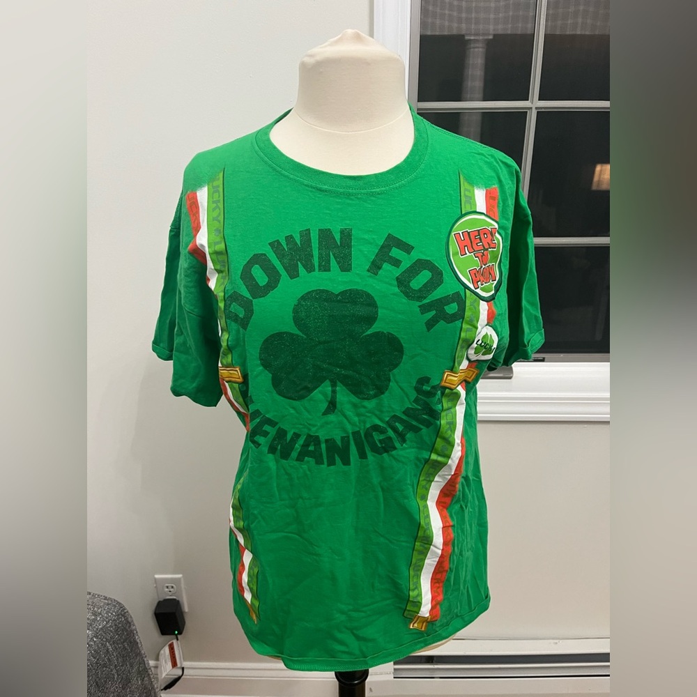 Irish down for the shenanigans‎ Tshirt men’s large